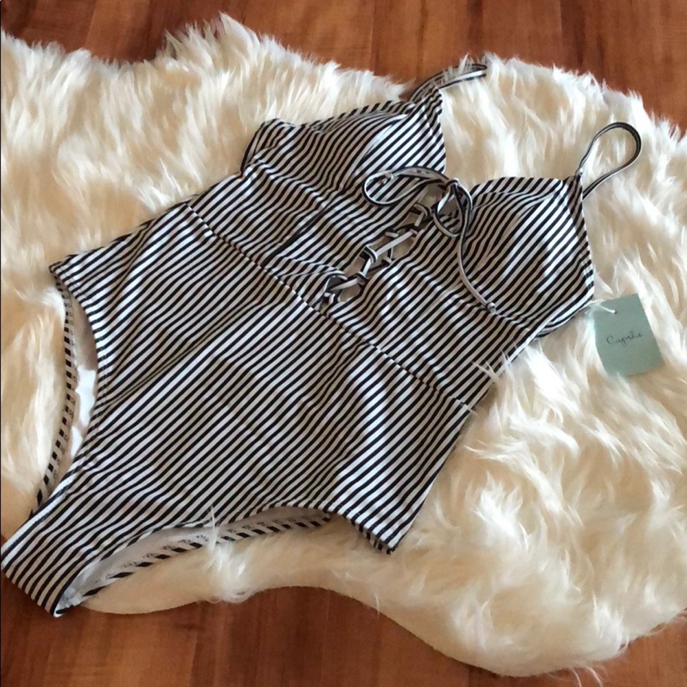 Cupshe Bathing suit